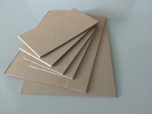 Chất liệu giấy thường sử dụng để sản xuất hộp cứng