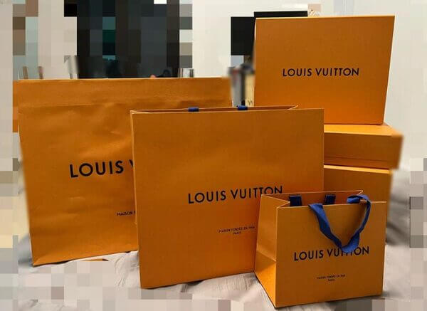 Giá của túi giấy Louis Vuitton là bao nhiêu?