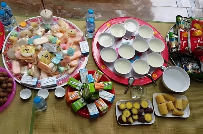 Chuẩn bị mâm cúng